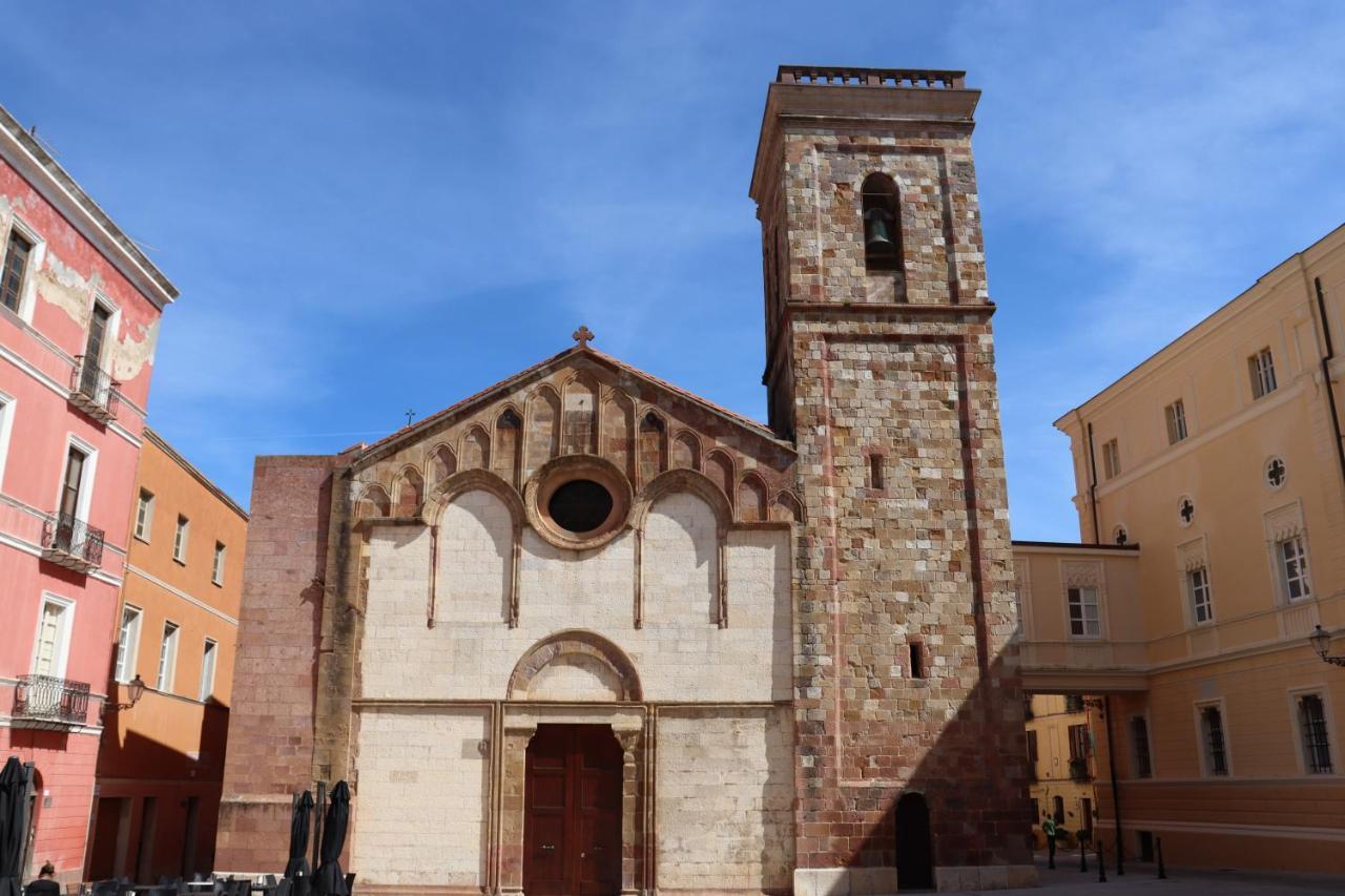 Casa Vacanza - Iglehouse - Parking Nearby Iglesias Buitenkant foto